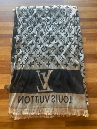 Bufanda Louis Vuitton Monogram Beige y Negro