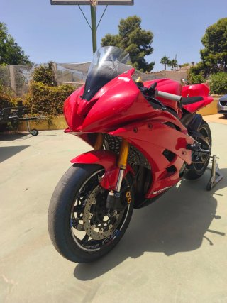 Yamaha R6 Circuito Roja
