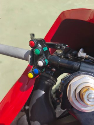 Yamaha R6 Circuito Roja