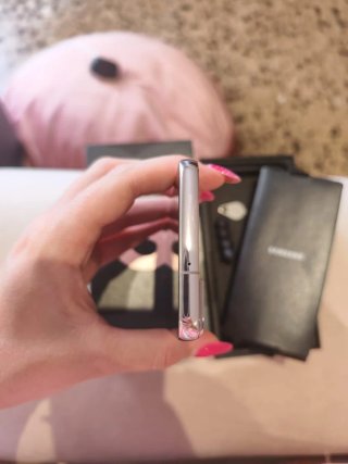 Samsung Galaxy S22