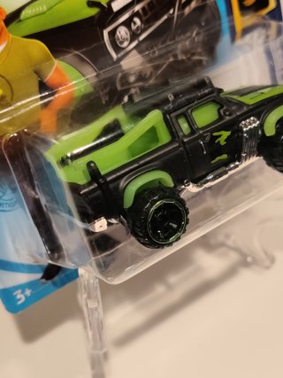 Hot Wheels Rally Baja Crawler Screen Time