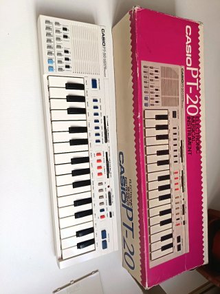 Órgano Casio PT-20 Años 80