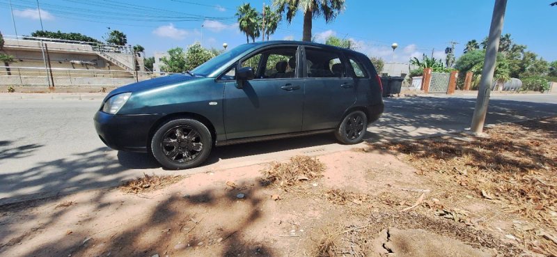 Suzuki Liana 2003 - foto 1