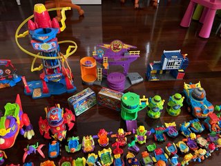 Collezione SuperThings