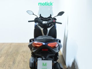 YAMAHA XMAX 125