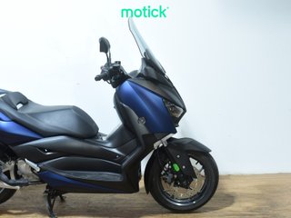 YAMAHA XMAX 125