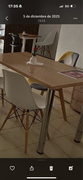 3 Mesas  de oficina madera y metal