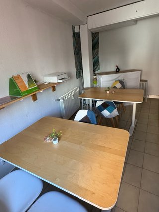 3 Mesas  de oficina madera y metal