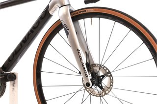 Bicicleta Colnago C64 Di2 11V t.50 Reacondicionada