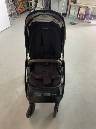 Carrito Nuna Negro