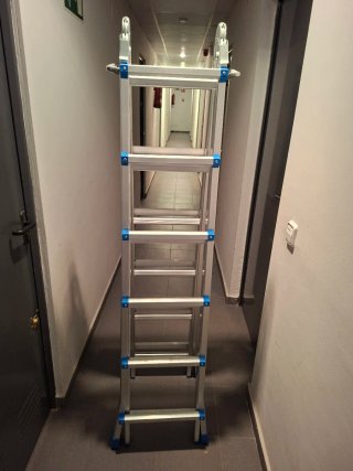 Escalera Aluminio Plegable