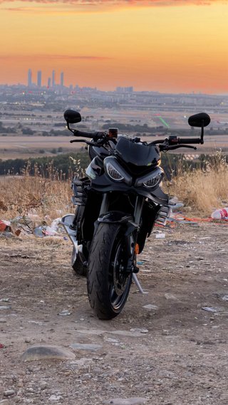 Triumph Street Triple 765RS 2025 Negra