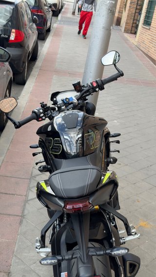 Triumph Street Triple 765RS 2025 Negra