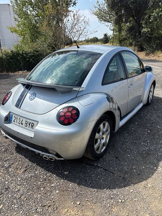 Volkswagen Beetle 2004