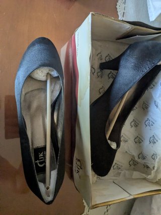 Zapatos de tacón JK negros