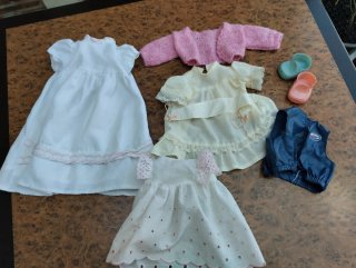 Ropa de Nenuco + Muñeca Maria
