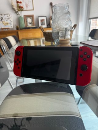 Nintendo Switch v2 ¡NO ES OLED! + Mario Kart 8