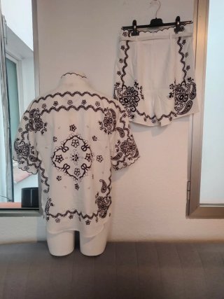 Conjunto Verano Pantalón Corto y Blusa