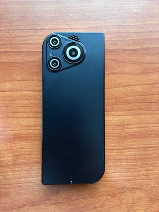 Telemóvel W-2027 Triple SIM + Lanterna