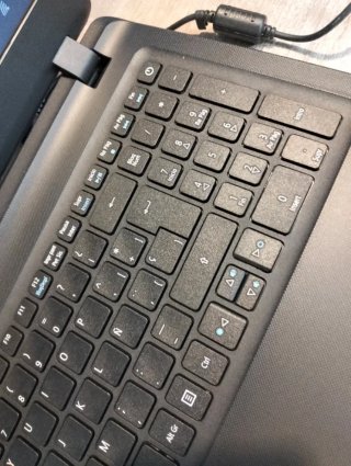 Portátil Acer EXTENSA 15 2540-50EN