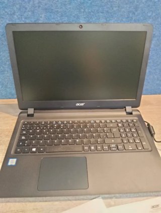 Portátil Acer EXTENSA 15 2540-50EN