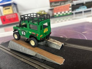 Scalextric Land Rover STS Verde Claro
