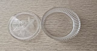 Joyero de cristal con rosa