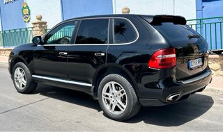 Porsche Cayenne 3.6 V6 Tiptronic 290 CV – Cuero –