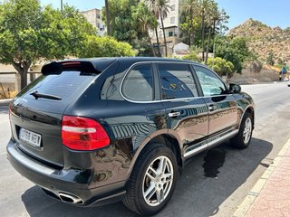 Porsche Cayenne 3.6 V6 Tiptronic 290 CV – Cuero –