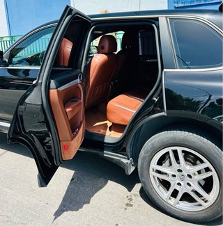 Porsche Cayenne 3.6 V6 Tiptronic 290 CV – Cuero –