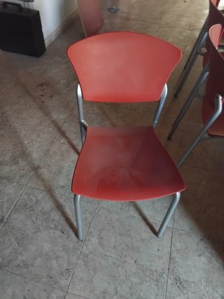Sillas de oficina rojass (pack 6) 44cmx83cmx45cm
