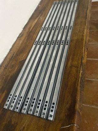 Guías para cajones metálicas