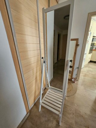 Espejo de pie Ikea blanco madera