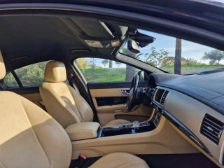 Jaguar XF 2012