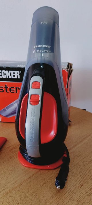 Aspiradora Black+Decker Dustbuster Coche