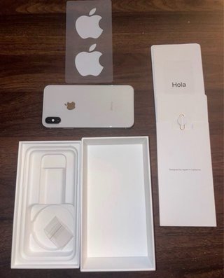 iPhone XS Silver