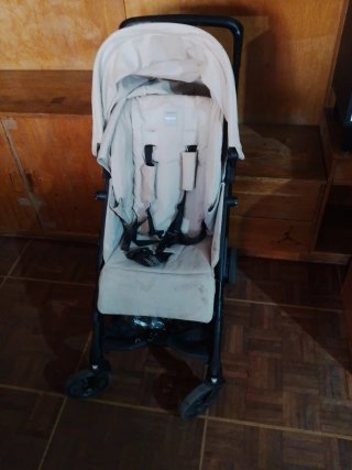 Carrito de paseo ligero y plegable