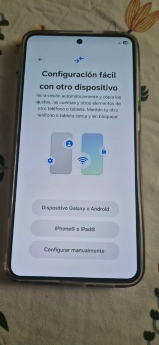Samsung Galaxy S26+ y  Buds 4 Pro