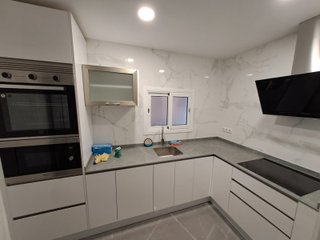 Reformas de cocina y baño en agosto!