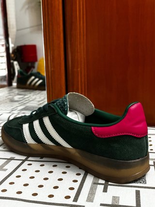 Zapatillas Adidas Gazelle Verde y Rosa