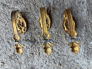 Percheros Franceses Antiguos Dorados (Set de 3)