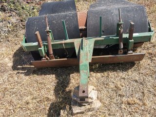 New Holland 60-86S + aperos – 17.000€