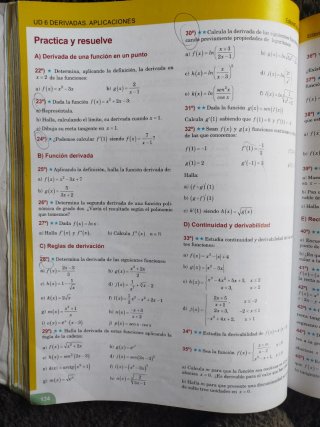 MATEMÁTICAS APLICADAS CIENCIAS SOCIALES II 2º B...