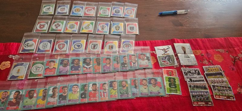 Lote 360 cromos Mundial sin repetir . Más 80 repes