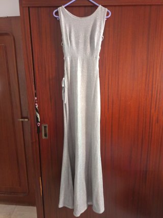 Vestido de fiesta plateado