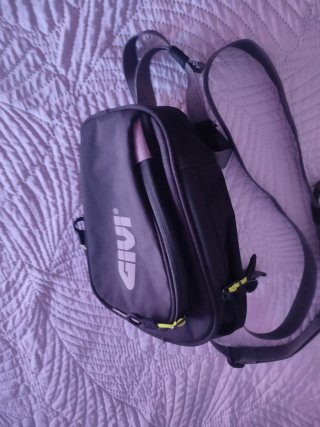 Bolso de pierna Givi negro
