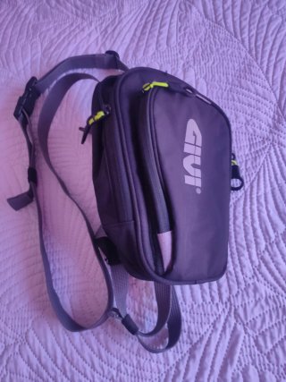 Bolso de pierna Givi negro