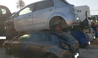 Centralita motor fiat 51780241 grande punto 318111