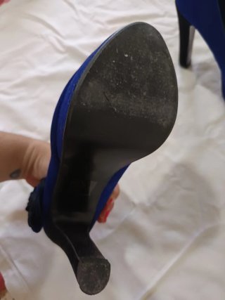Zapatos de tacón azul Klein talla 36