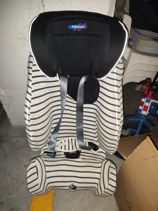 Cuna y Silla de Coche Bebé